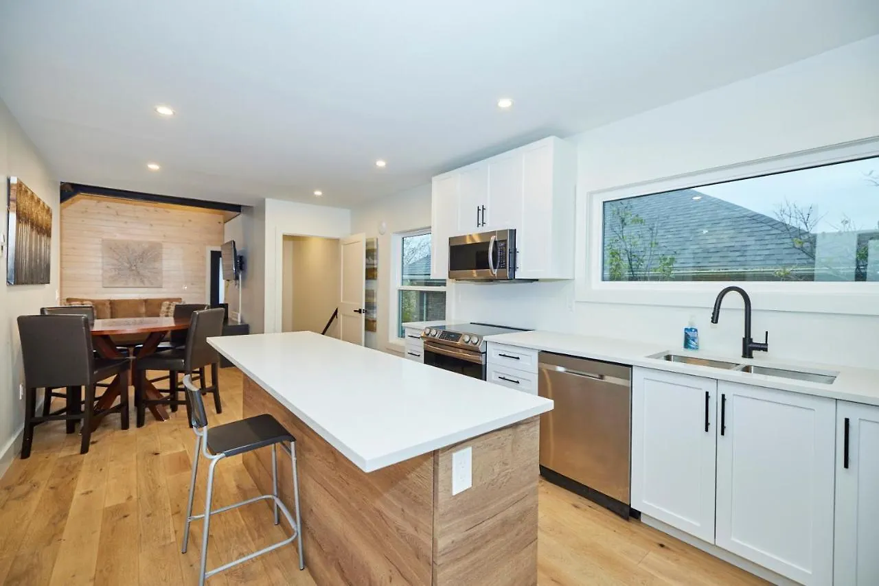 Сasa de vacaciones Riverview Executive Home A Niagara Falls