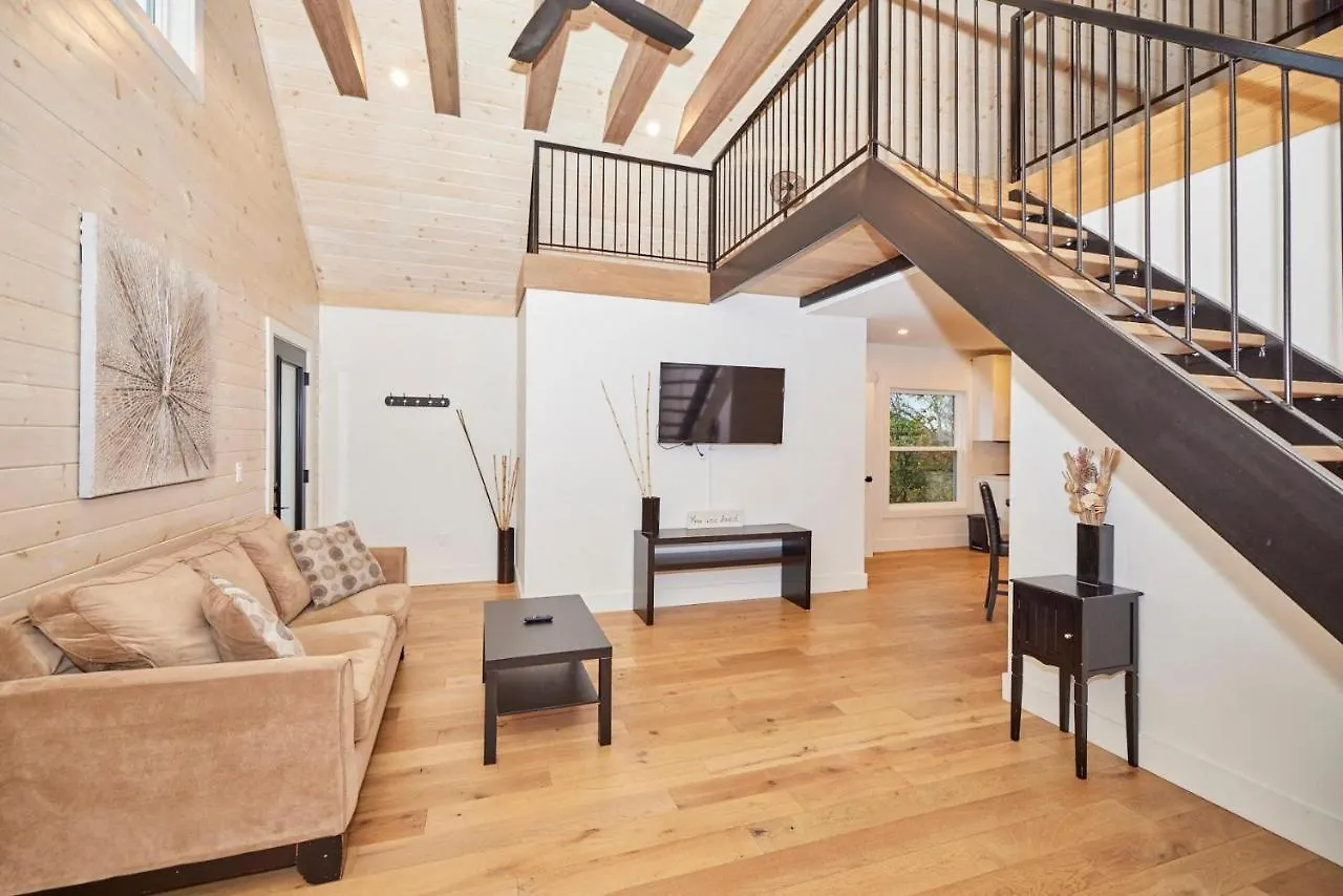 Riverview Executive Home A Niagara Falls